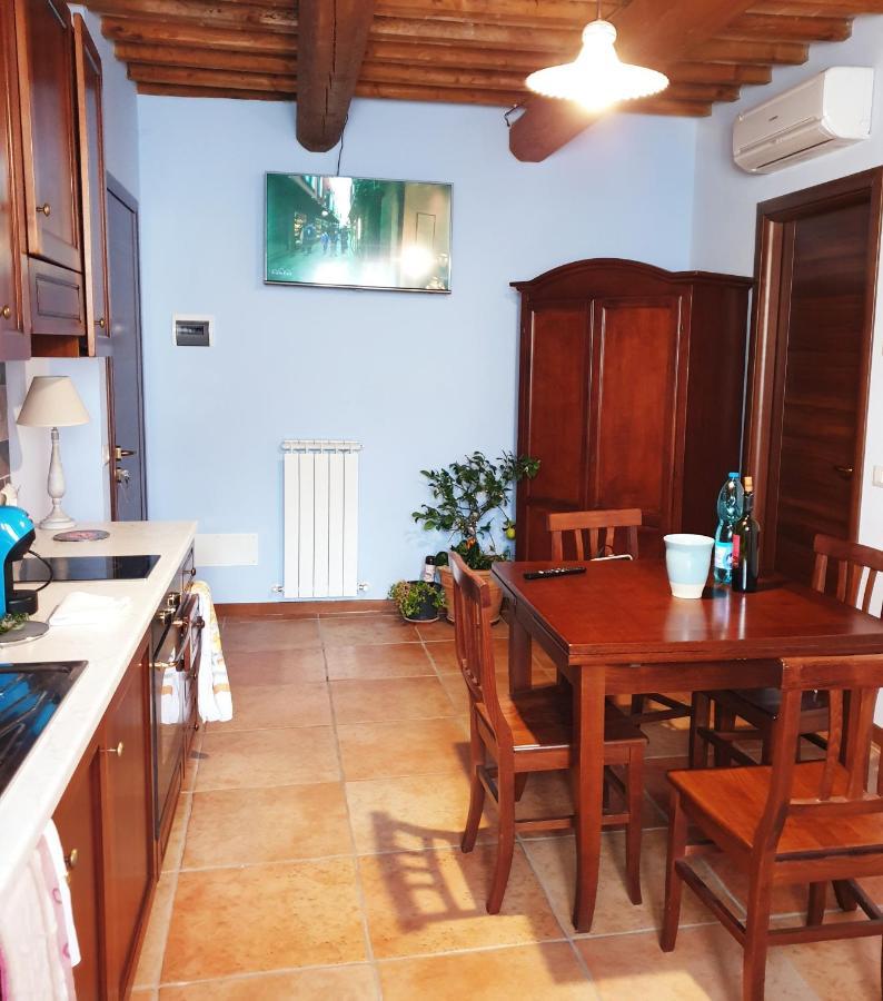 Pietra Maula Agriturismo Castelraimondo Екстериор снимка