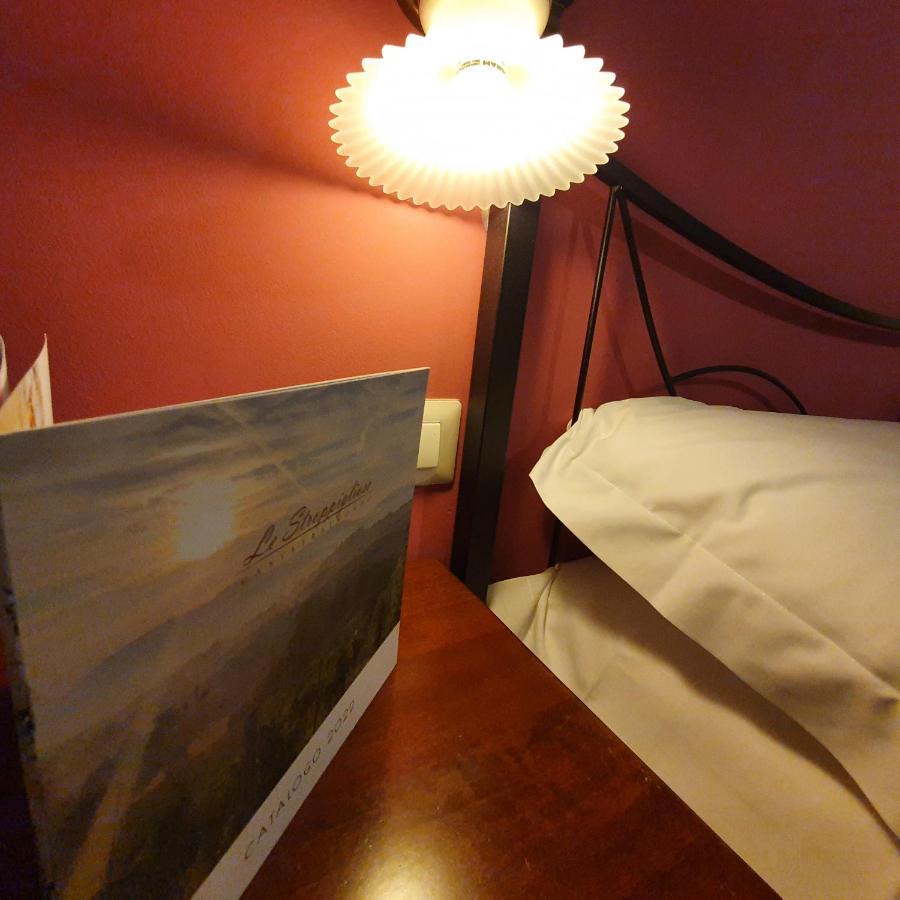 Pietra Maula Agriturismo Castelraimondo Екстериор снимка